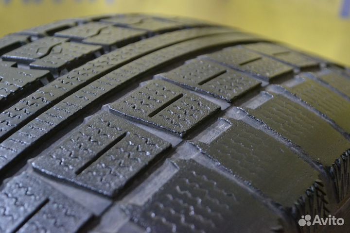 Nitto NT90W 215/55 R17