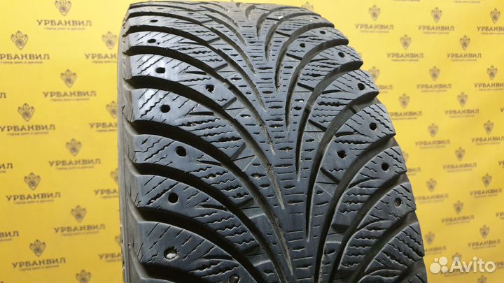 Goodyear UltraGrip Extreme 235/45 R17