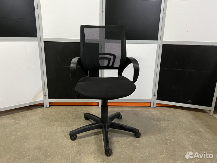 Кресло компьютерное ларк спинка сетка