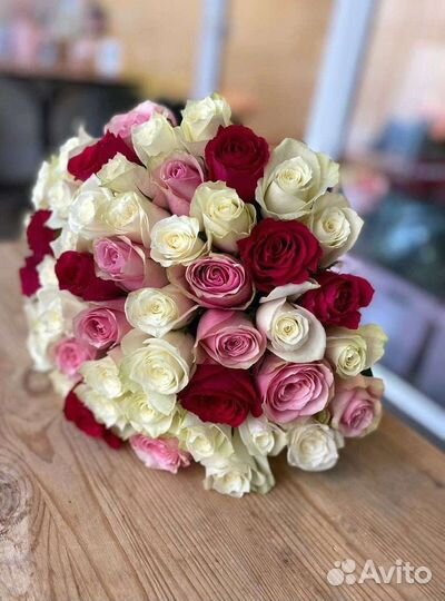 Живые цветы букеты