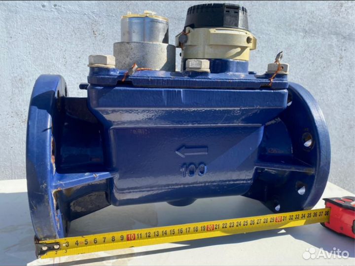 Водомер Sensus D 100