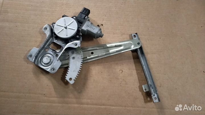 Стеклоподъемник задний Mitsubishi Lancer Лансер 10