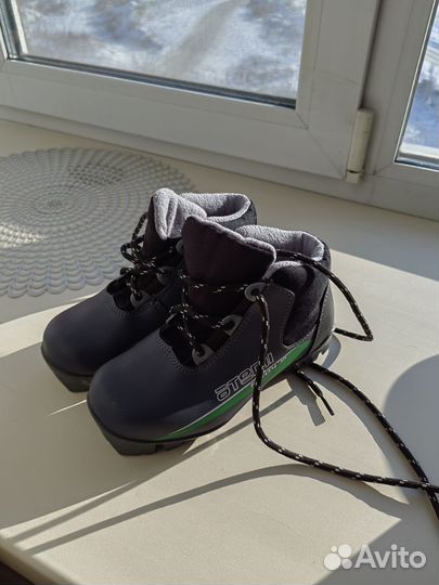 Лыжные ботинки atemi