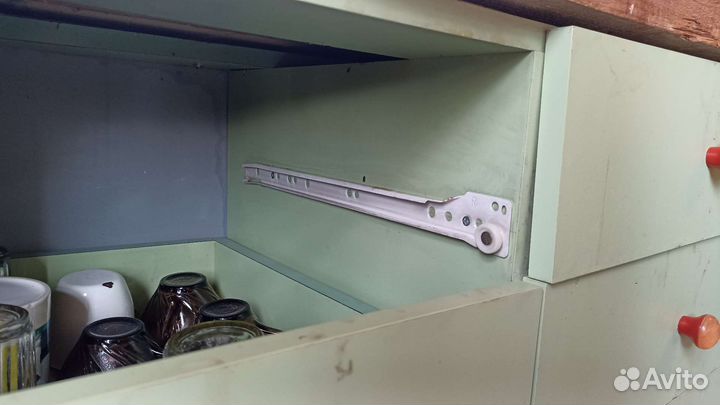 Кухонный шкаф