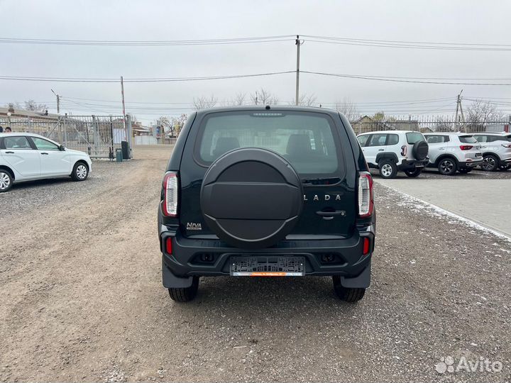 ВАЗ Niva Travel 1.7 МТ, 2024, 10 км