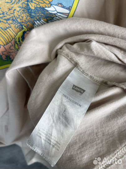 Футболка Levis размер Л оригинал