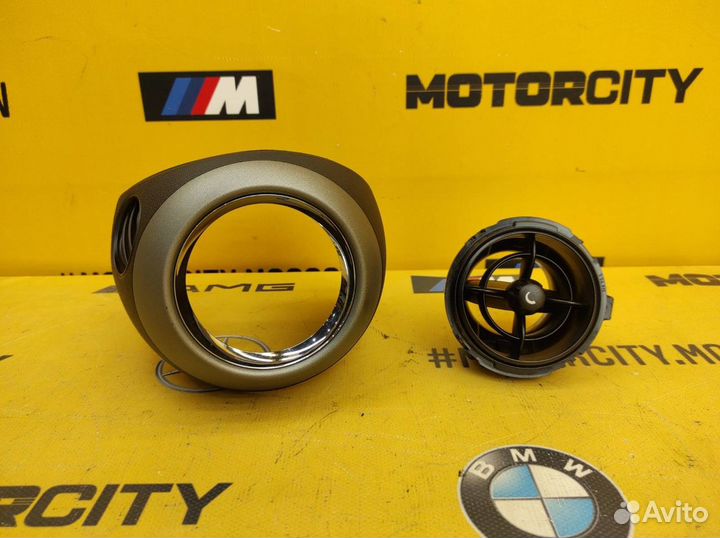 Дефлектор салона передний правый Mini Countryman S