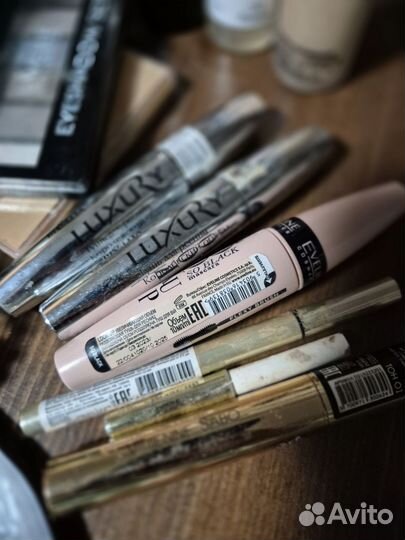 Набор косметики пакетом бу