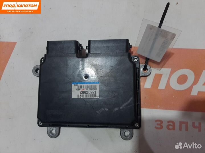 Блок управления двигателем Mitsubishi Outlander