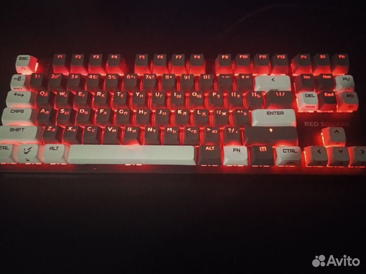 Клавиатура Red Square
