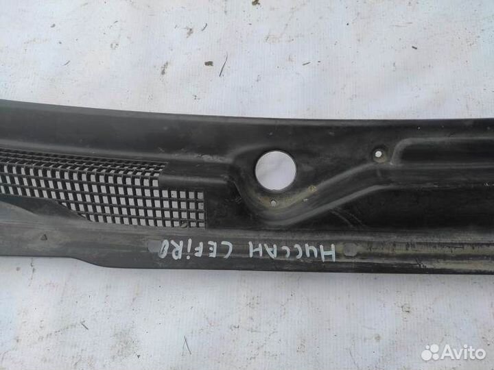 Решетка стеклоочистителей Nissan Cefiro A32 (1994—