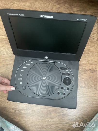 Портативный видеопроигрыватель