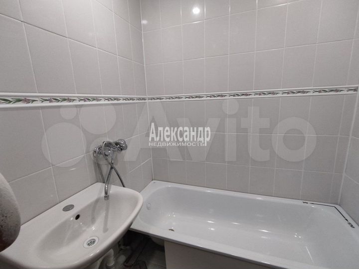 2-к. квартира, 52 м², 6/12 эт.