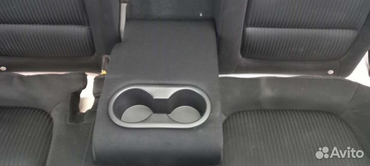 Диван задний Mazda 6GJ