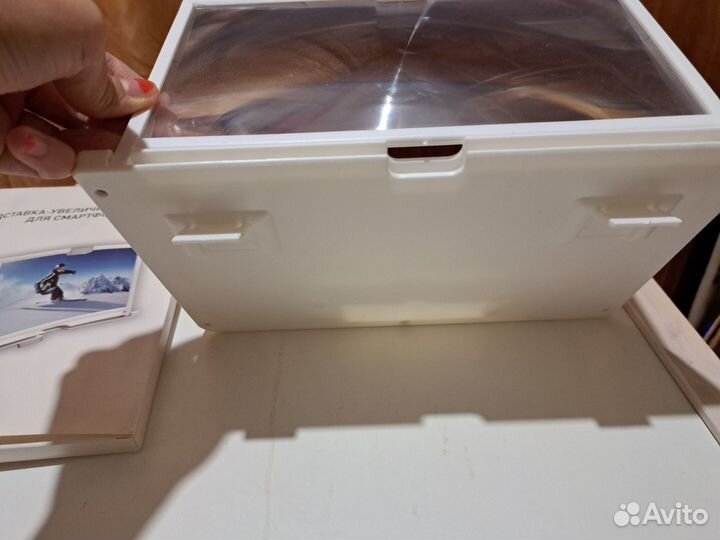 Подставка-увеличитель экрана для смартфона