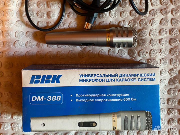 Микрофон для караоке BBK