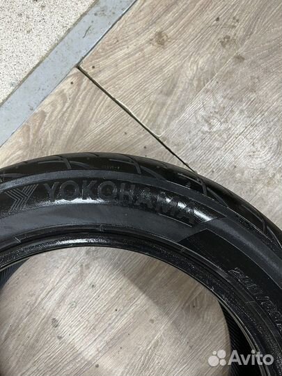 Yokohama Advan Fleva V701 R16