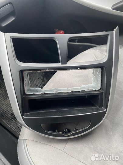 Рамка для 1 din магнитолы Solaris