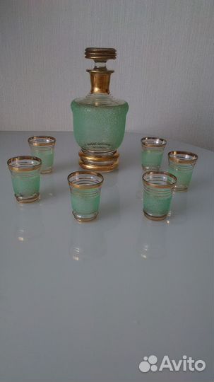 Набор графин и рюмки зелёный СССР