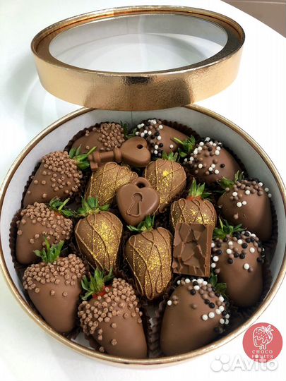 Клубника в бельгийском шоколаде, сюрприз, подарок