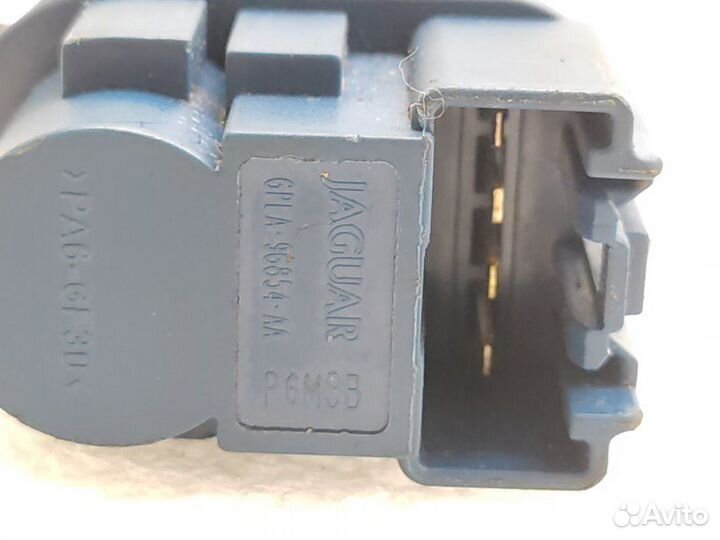 Концевик Land Rover Discovery 5 L462 3.0D 2017