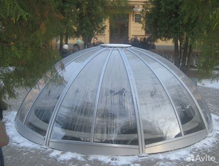 Стеклянный купол