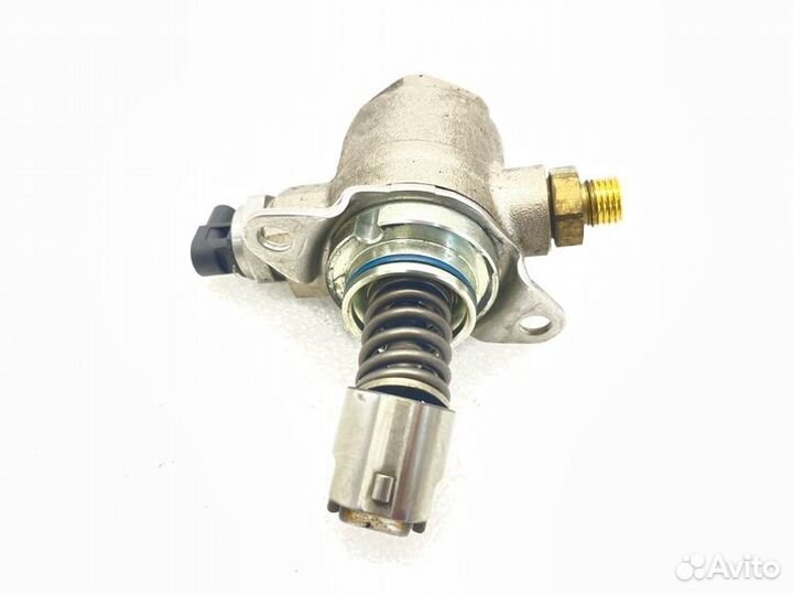 Тнвд Audi A4 B8 2.0 CDN 2012