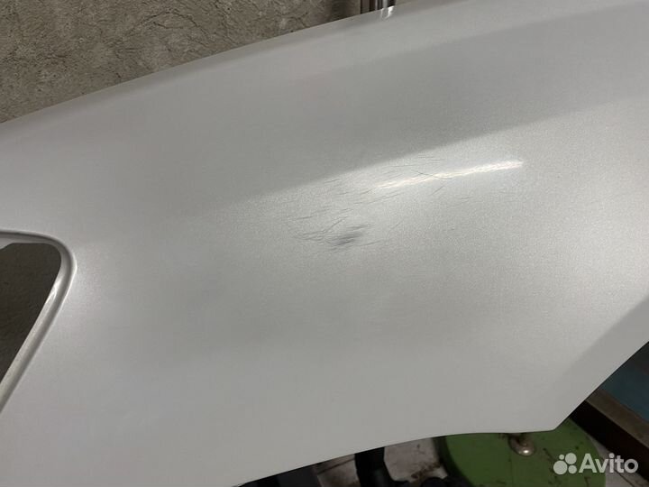 Крыло переднее левое legacy bl bp b13