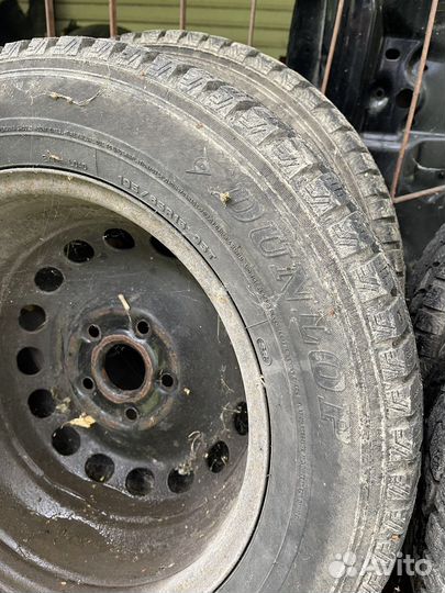 Dunlop SP Winter Ice 01 195/65 R15 95T