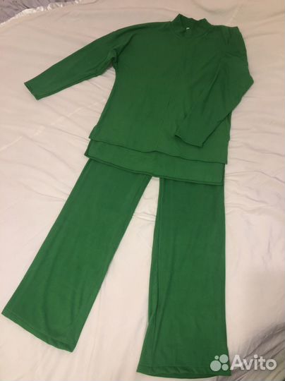 Костюм новый
