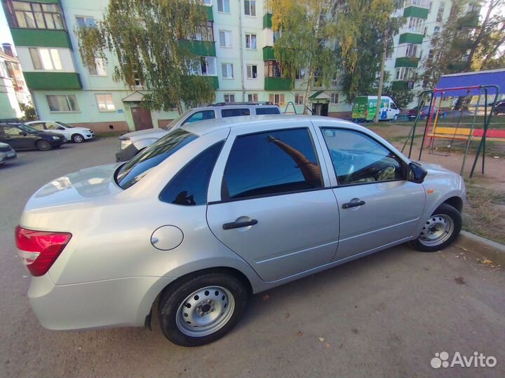 LADA Granta 1.6 МТ, 2015, 146 200 км