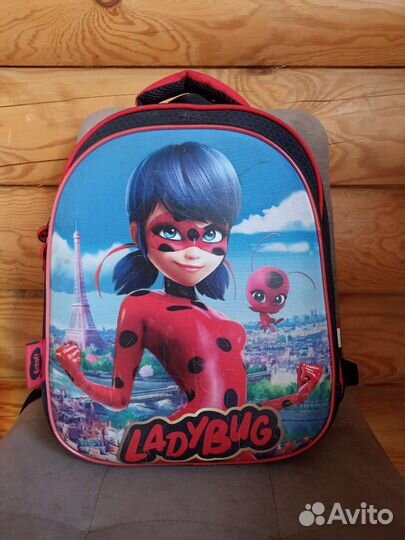 Школьный рюкзак