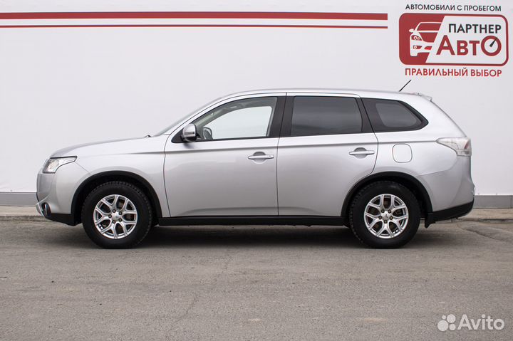 Mitsubishi Outlander 2.0 CVT, 2014, 141 000 км