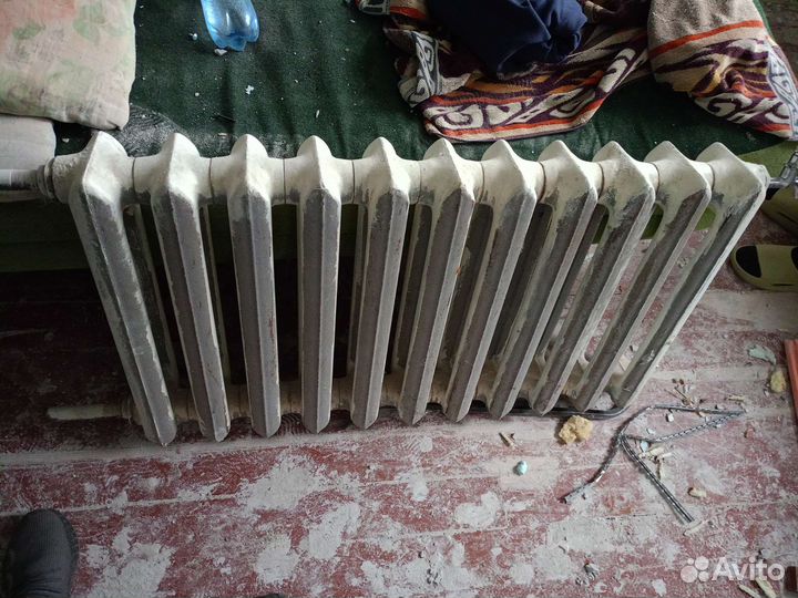 Батарея чугунная