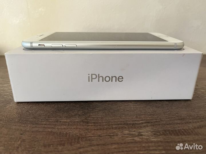 Телефон iPhone 8 plus
