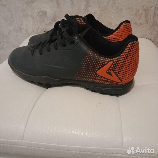 Кеды для футбола детские