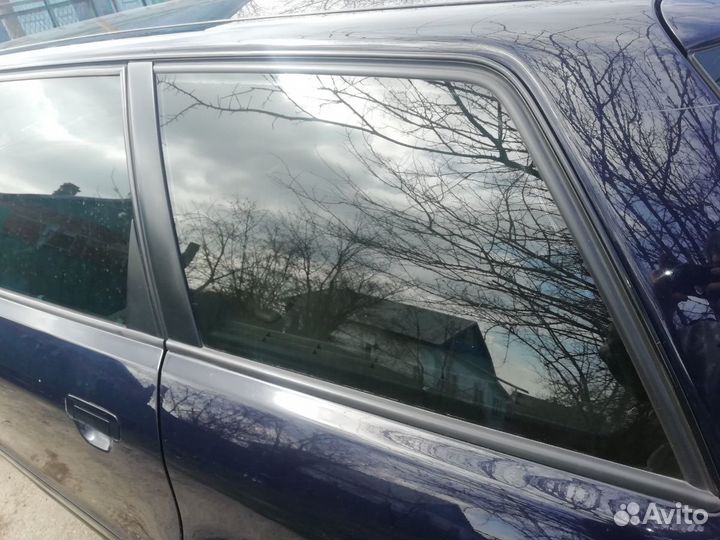 Стекло Ауди а4