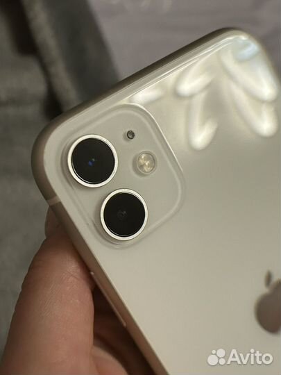 iPhone 11 64gb белый