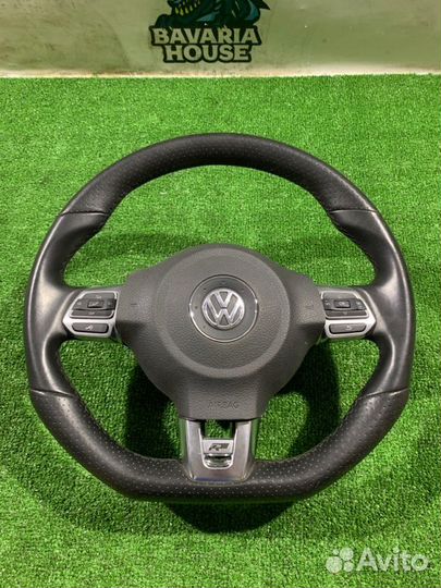 Руль Volkswagen Scirocco CAV 2011