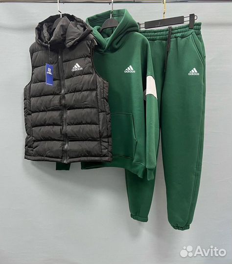 Спортивный костюм adidas