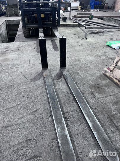 Вилы для вилочного погрузчика 1.8м 3+тн