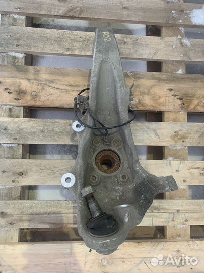 Поворотный кулак передний bmw 7 f02