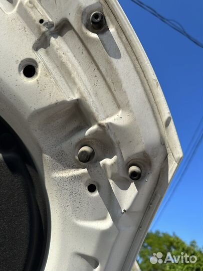 Капот на Hyundai tucson 4