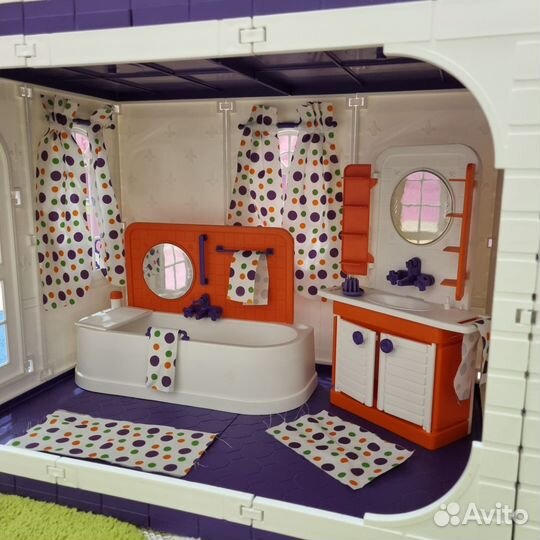 Домик кукольный