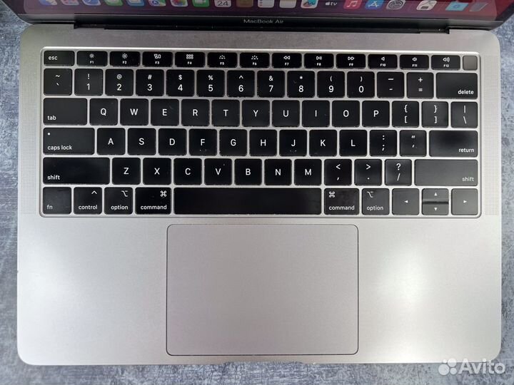 MacBook Air 13 2019 8Gb/256Gb/i5/New Akb