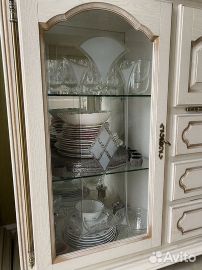 Буфет + 2 серванта