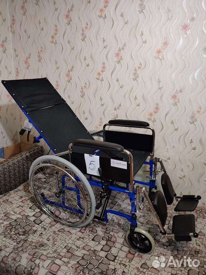 Инвалидная коляска новая