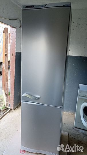 Холодильник бу
