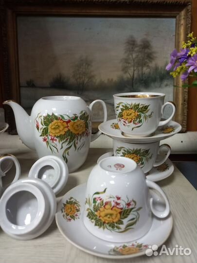 Сервиз чайный,кофейный