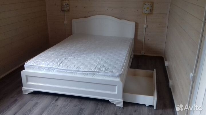 Кровать Сатори с ящиками белая с низким изножьем
